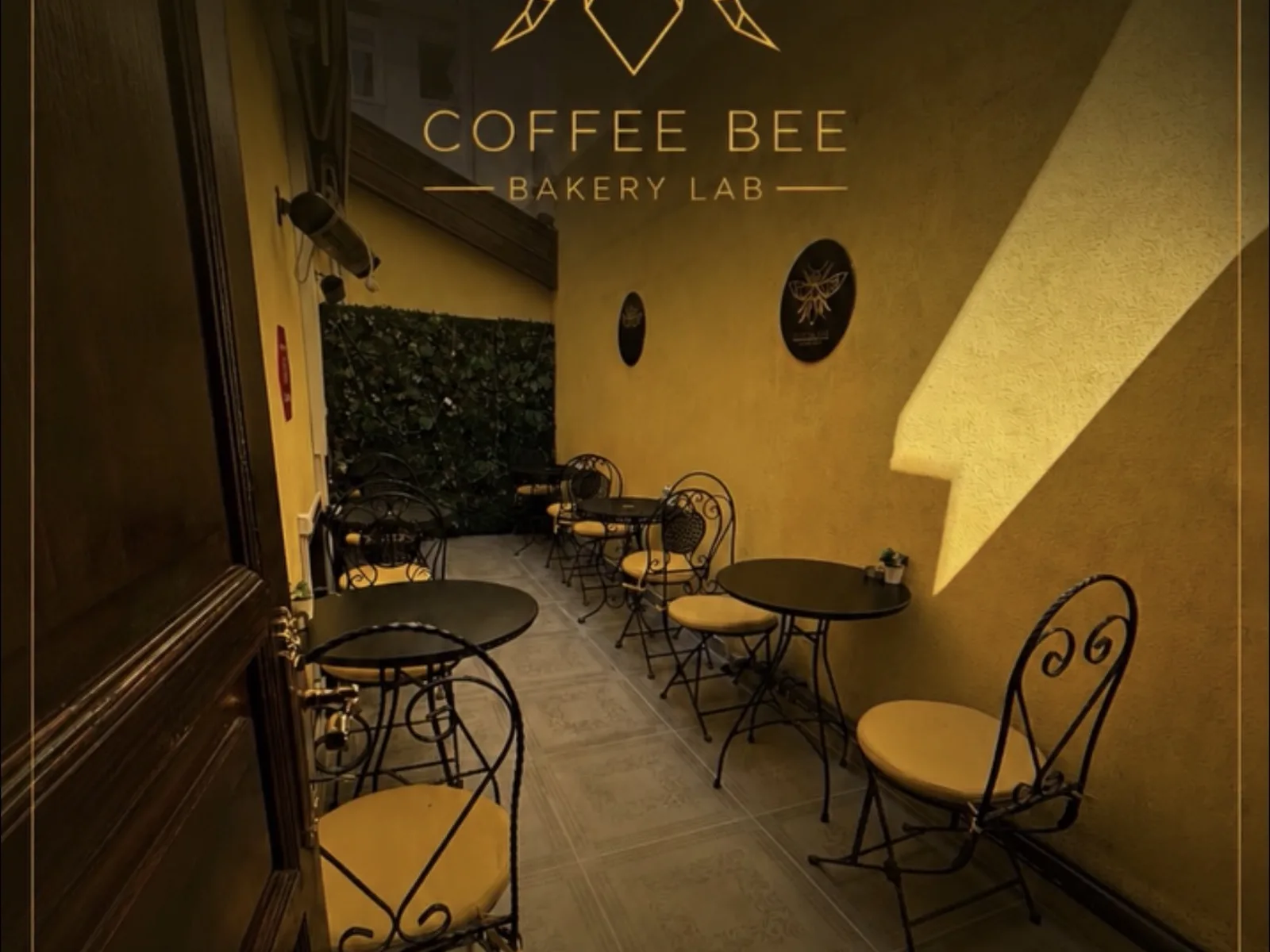 Coffee Bee Bakery Lab — Kafeler — Merkez / Edirne — Fotoğraf 5
