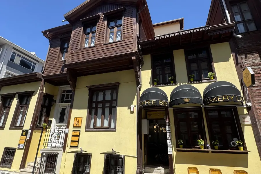 Coffee Bee Bakery Lab — Kafeler — Merkez / Edirne — Fotoğraf 6